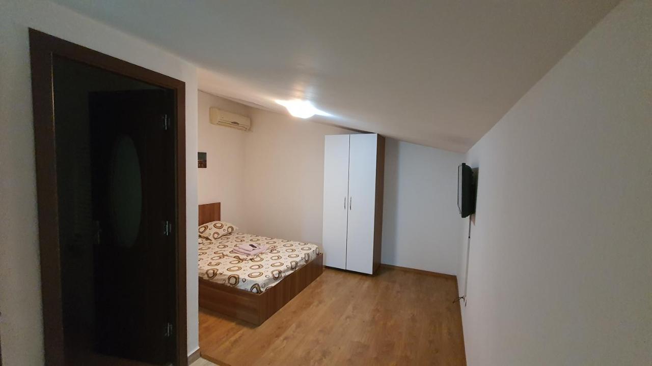 Pensiune Fundeni- Dragonul Rosu Bucureşti Exterior foto